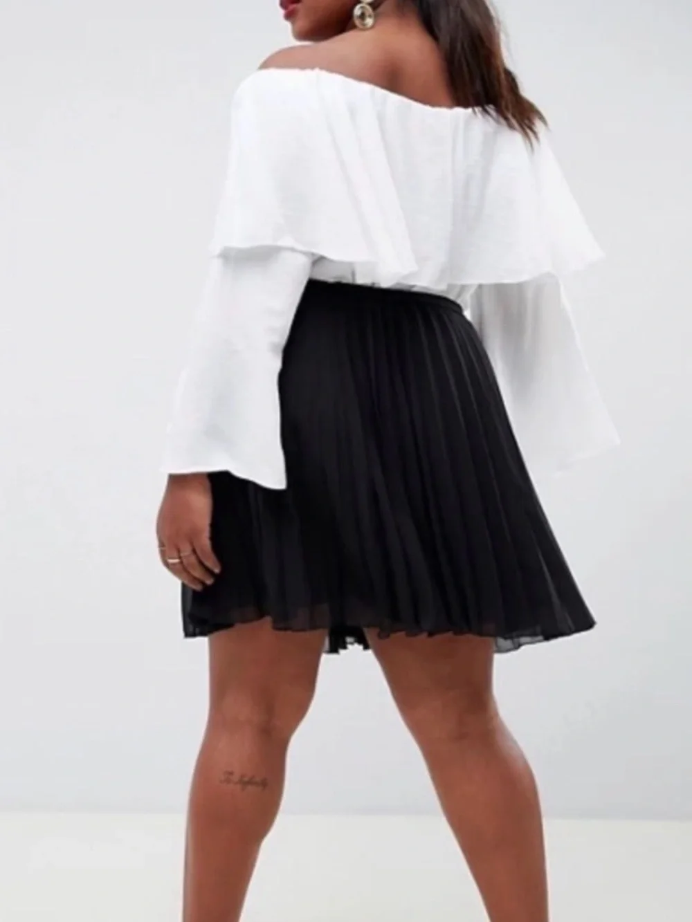 ASOS CURVE Black Pleated Mini Skirt Size 20